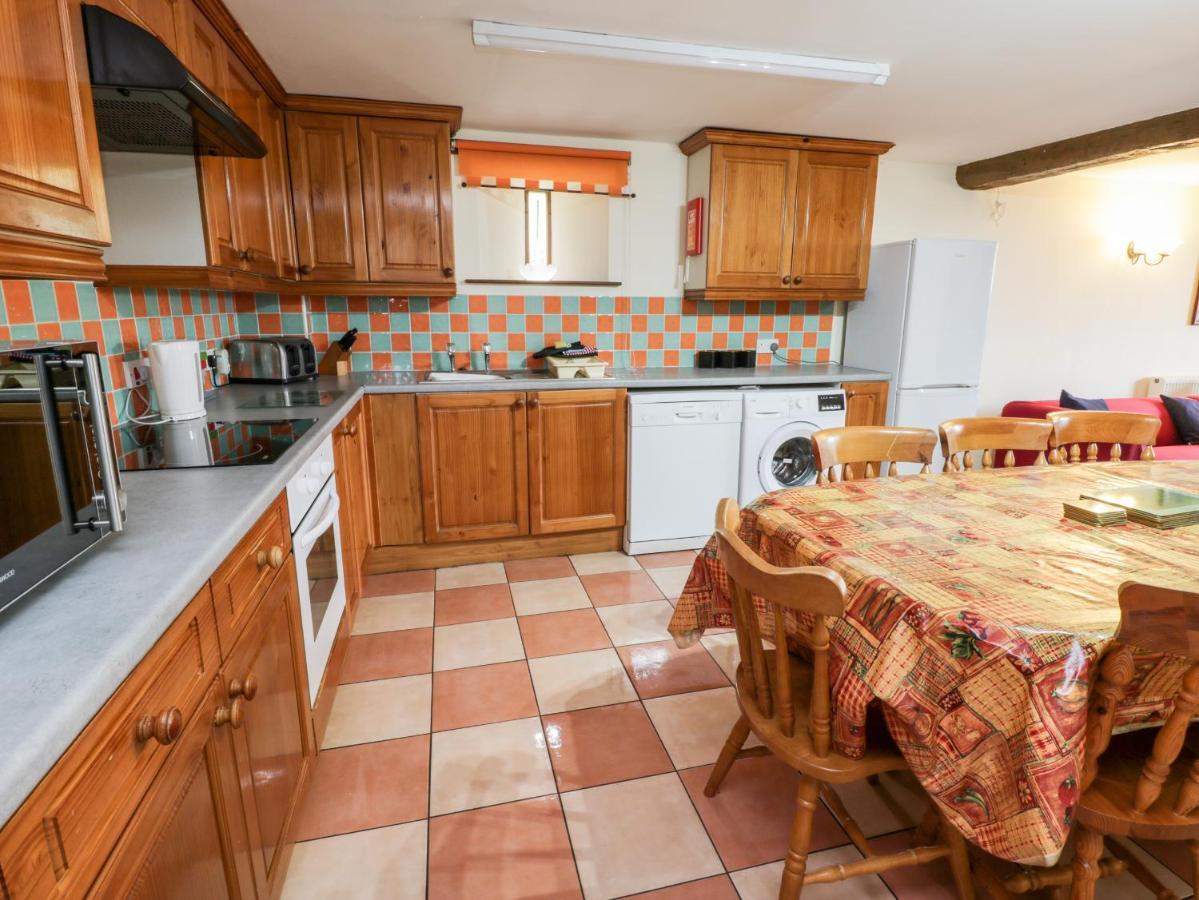 Dovecote Cottage Whitby Extérieur photo