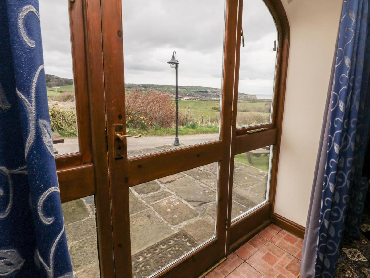 Dovecote Cottage Whitby Extérieur photo